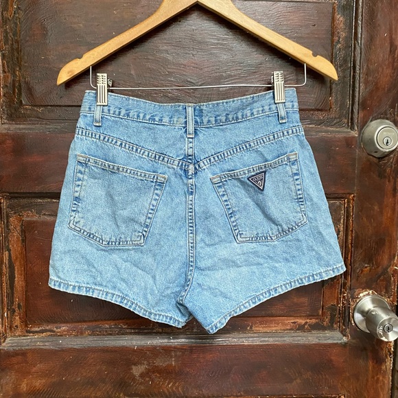 Vintage GUESS Jeans High Rise Short - Picture 4 of 7